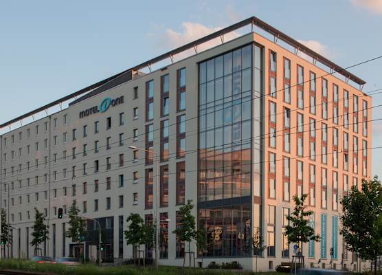 Motel One Stuttgart-Feuerbach 1