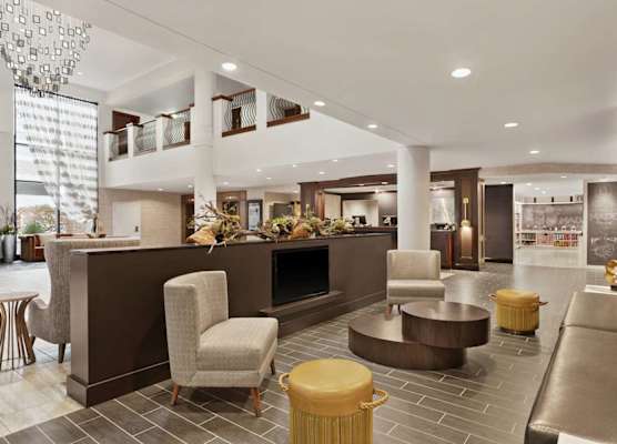 DoubleTree by Hilton McLean Tysons 1