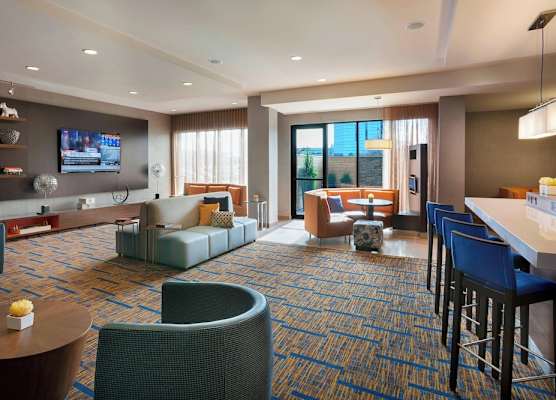 Courtyard by Marriott Toronto Northeast/Markham 1