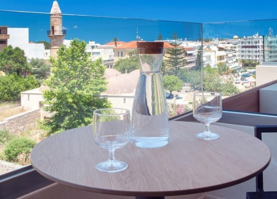 The City Hotel & Suites 1