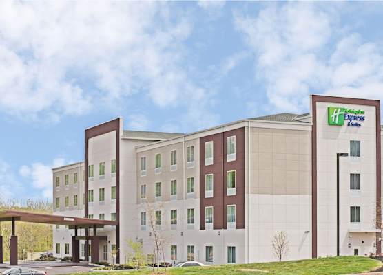Holiday Inn Express & Suites HARRISBURG S - NEW CUMBERLAND by IHG 1