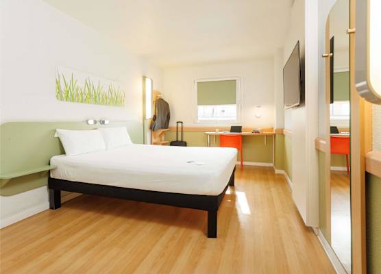 Ibis Budget Valencia Aeropuerto 1