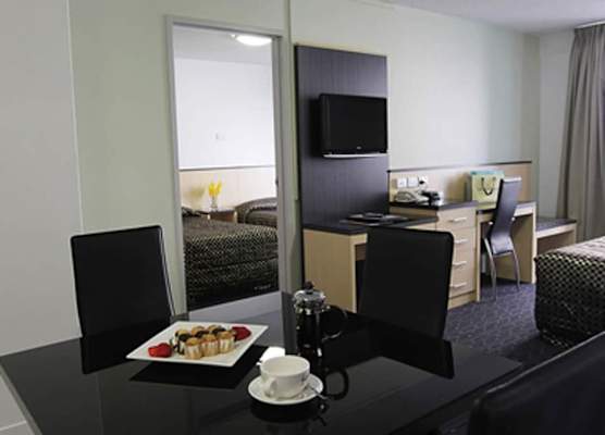 Comfort Inn & Suites Goodearth Perth 1