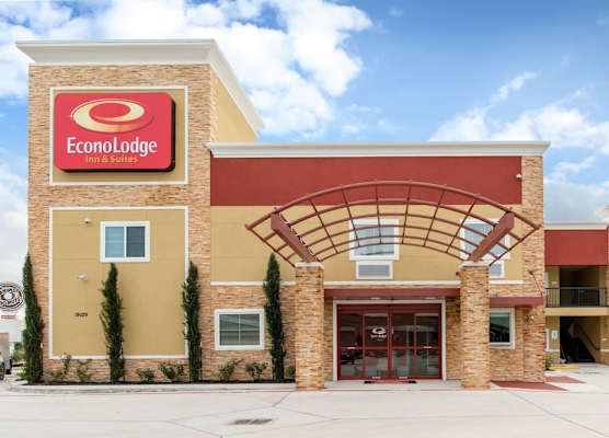 Econo Lodge Inn & Suites Houston Willowbrook 1