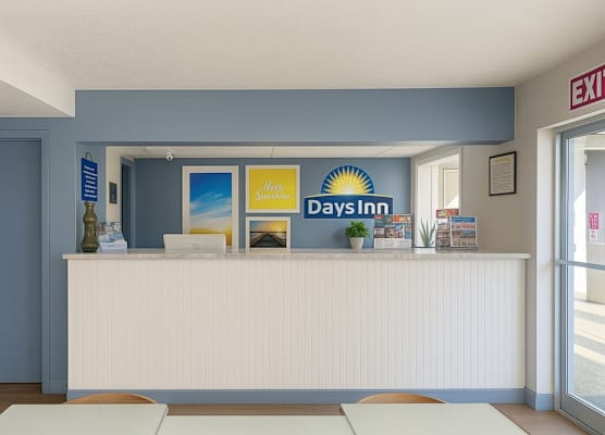 Days Inn by Wyndham Bradenton I-75 1