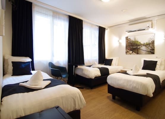 Weber Hotel 117 1