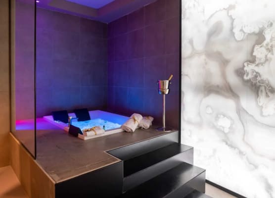 GOLD SUITE&SPA 1