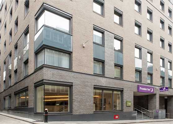Premier Inn London Bank - Tower 1