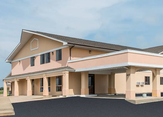 Knights Inn Wentzville MO 1
