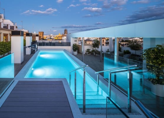 nQn Aparts & Suites Sevilla 1