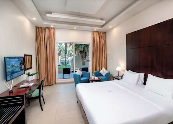 Metropolitan Al Mafraq Hotel 1