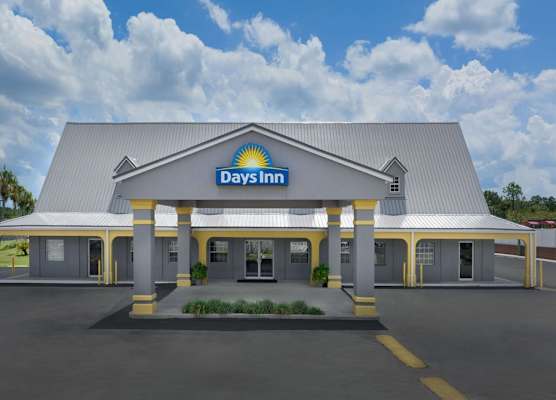 Days Inn by Wyndham Lake City I-75 1