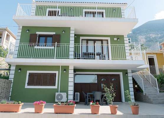 Lakis Residences 1
