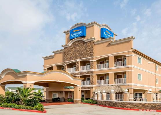 Baymont by Wyndham Galveston 1