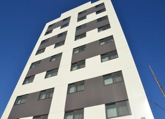 LIC Plaza Hotel 1