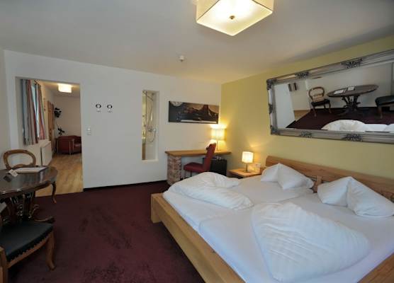Hotel Goldener Löwe 1