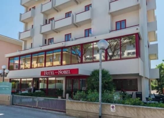 Hotel Nobel 1