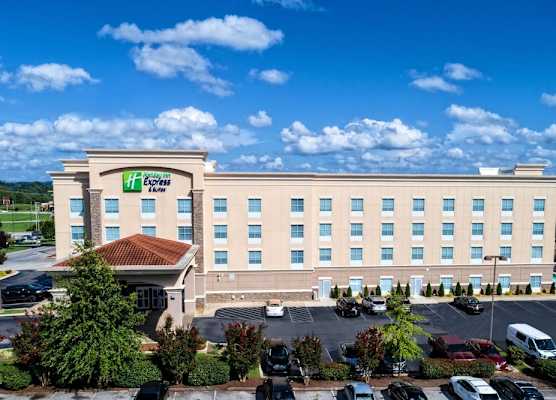 Holiday Inn Express & Suites COOKEVILLE by IHG 1