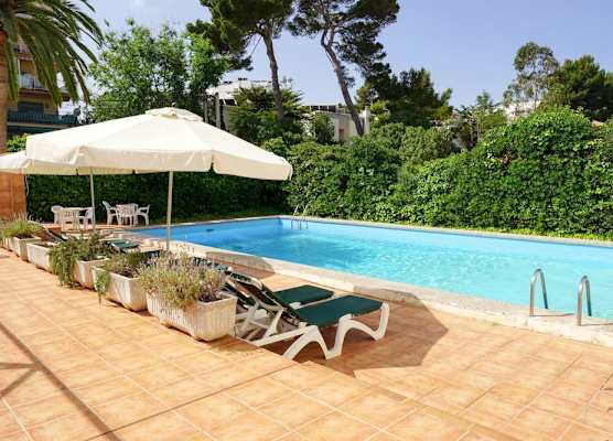 Houm Nets - Adults Only 1