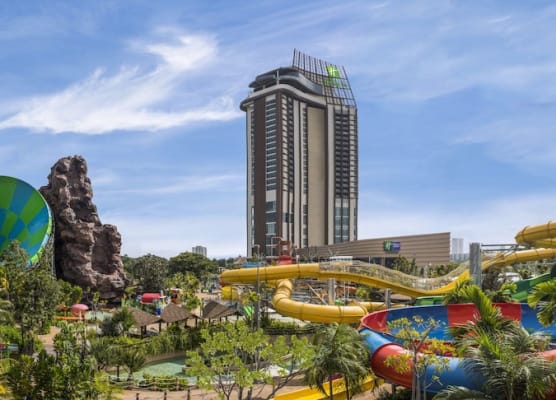 Holiday Inn Resort VANA NAVA HUA HIN by IHG 1
