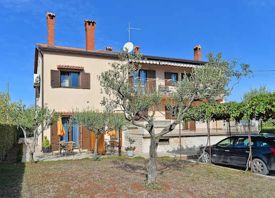 Apartments Pam 379 1