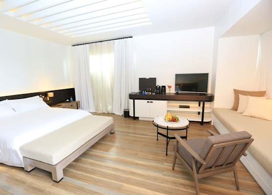 CELES BEACHFRONT RESORT 1