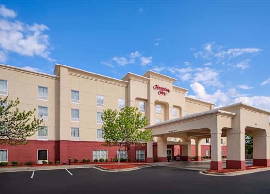 Hampton Inn Thomson 1