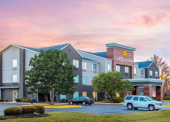 La Quinta by Wyndham Hopkinsville 1