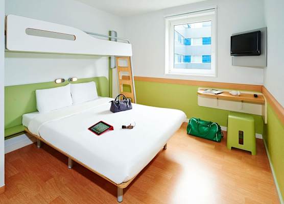 Ibis Budget Cergy St Christophe 1