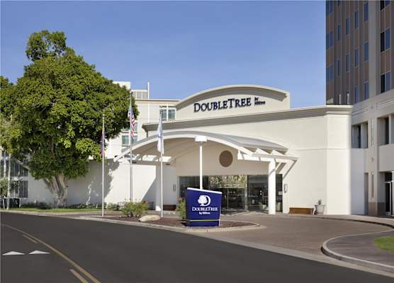 DoubleTree by Hilton Phoenix Midtown 1