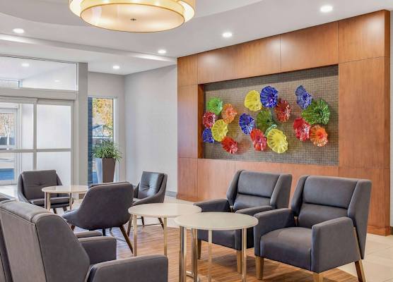 Homewood Suites by Hilton Winnipeg Airport-Polo Park, MB 1