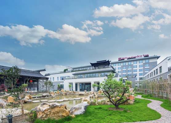 Hilton Garden Inn Qidong 1