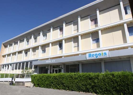 Complexe Hôtelier Regain 1