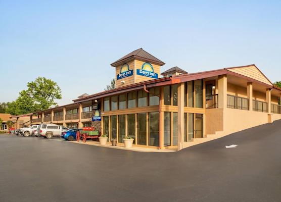 Days Inn by Wyndham Cartersville 1