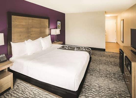 La Quinta by Wyndham Milledgeville 1