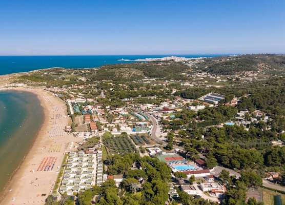 Villaggio Turistico Le Diomedee 1