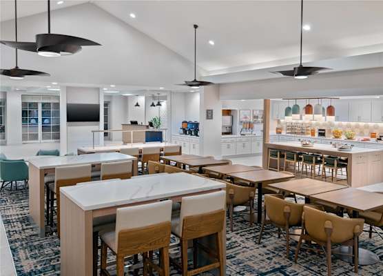 Homewood Suites by Hilton Orlando-Nearest to Universal Studios 1