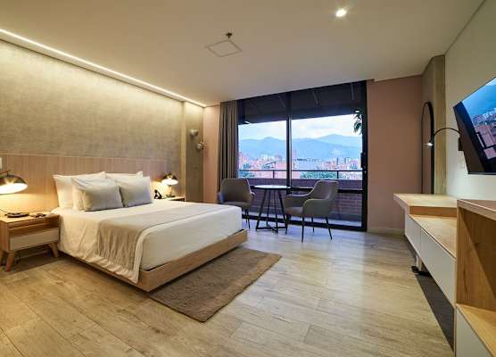 Eutopiq Hotel 1