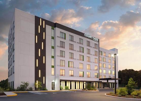 Courtyard by Marriott Lake City 1