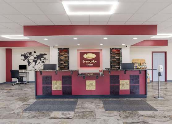 Econo Lodge Cave City 1