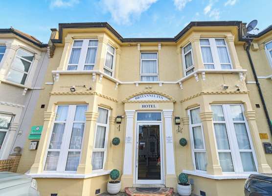 Britannia Inn Hotel 1