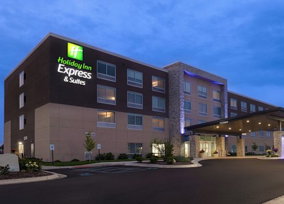 Holiday Inn Express & Suites BRIGHTON by IHG 1