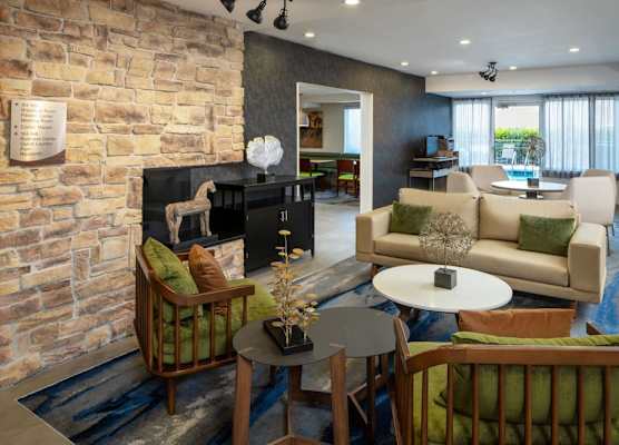 Fairfield Inn & Suites by Marriott Fort Myers Cape Coral 1