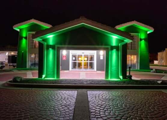 La Quinta Inn by Wyndham Champaign 1