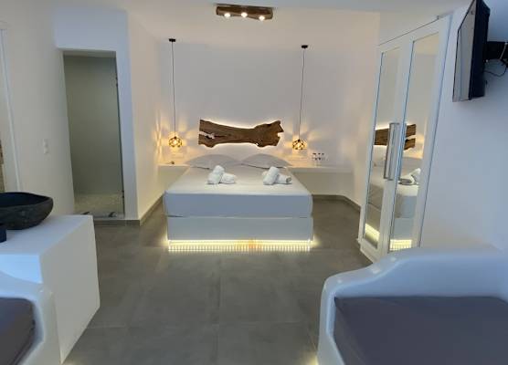 Eternal Suites 1