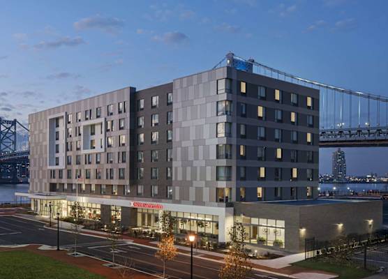 Hilton Garden Inn Camden Waterfront Philadelphia 1