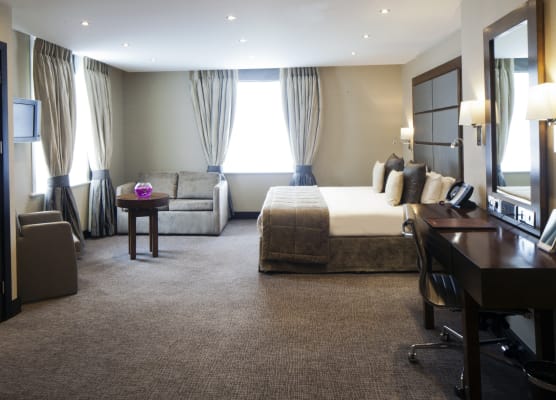 Wellington Hotel by Blue Orchid 1