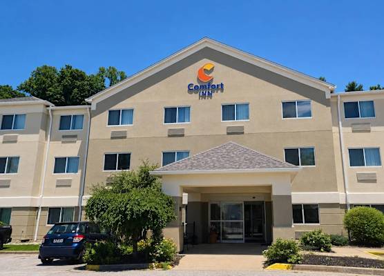 Comfort Inn Barboursville near Huntington Mall area 1