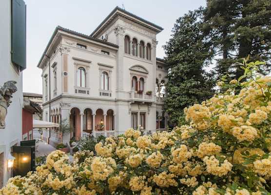 Villa Abbazia Relais & Chateaux 1
