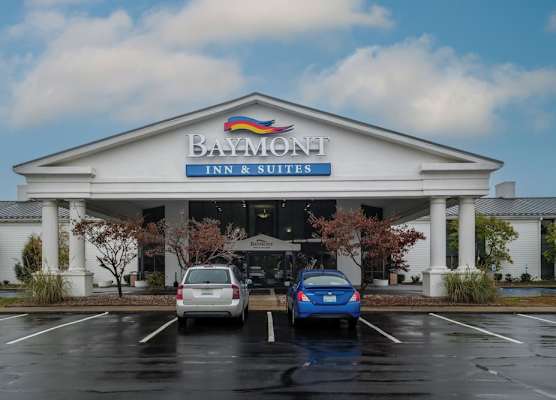 Baymont by Wyndham Louisville Airport South 1